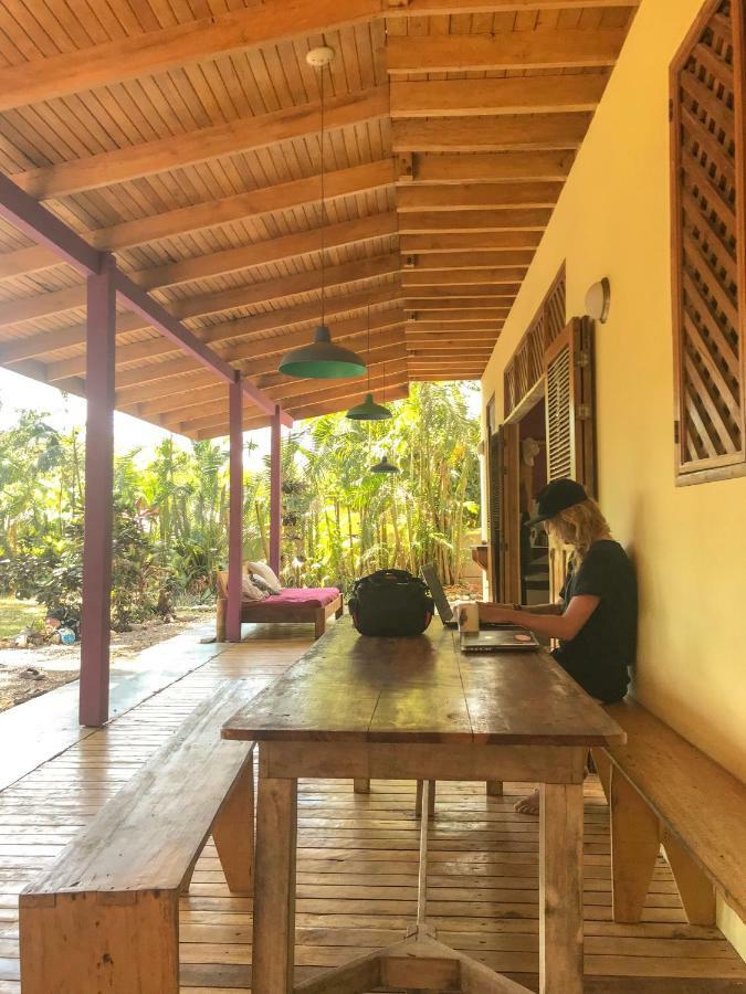 Hostel Lost Boyz