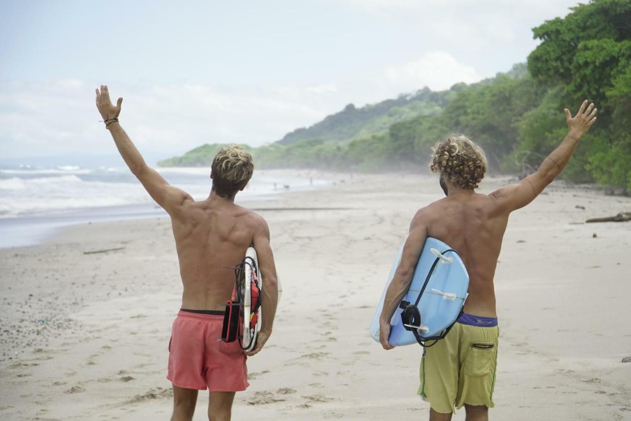 Lost Boyz Playa Santa Teresa (Puntarenas)